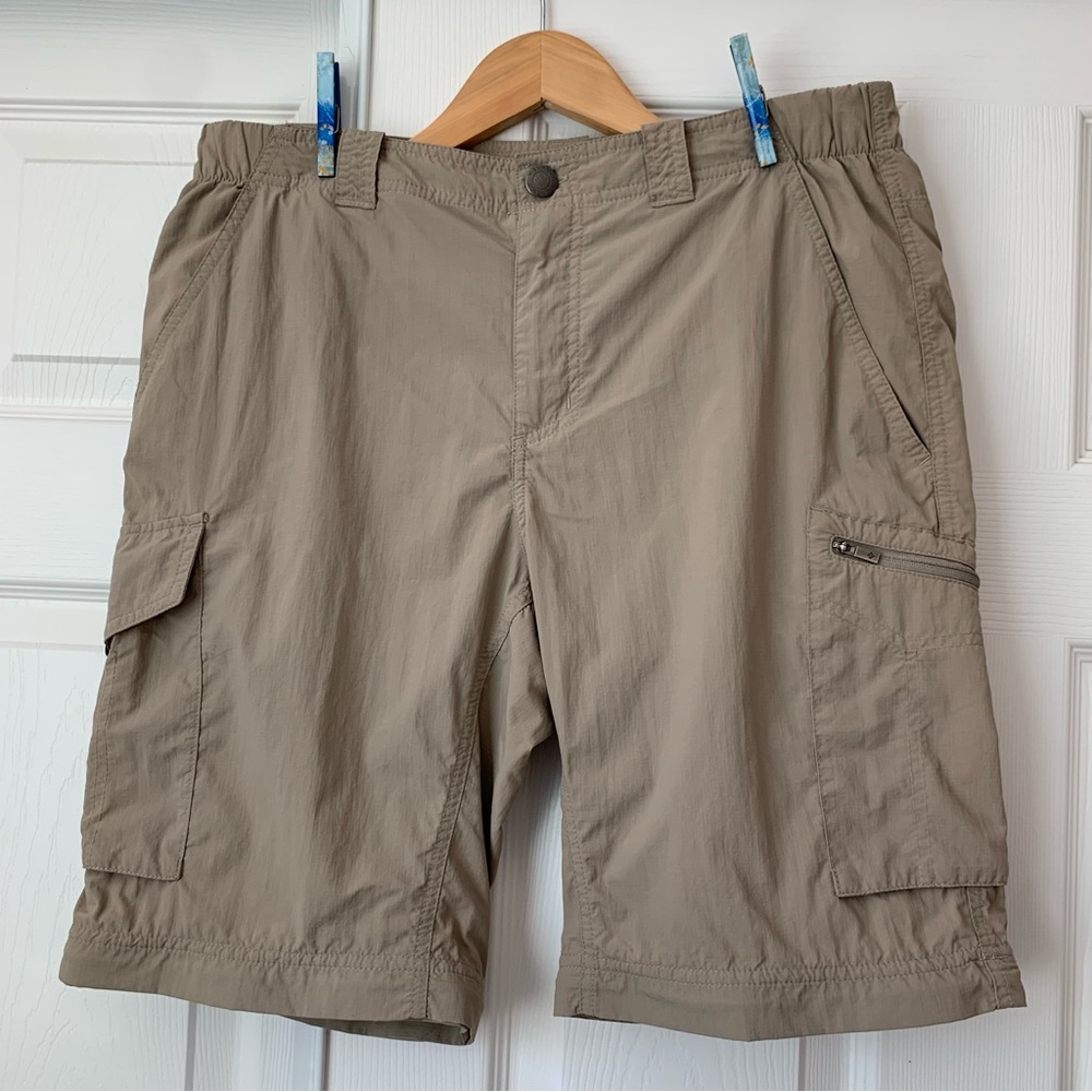 Men's 32X30 Silver Ridge Columbia Cargo Shorts